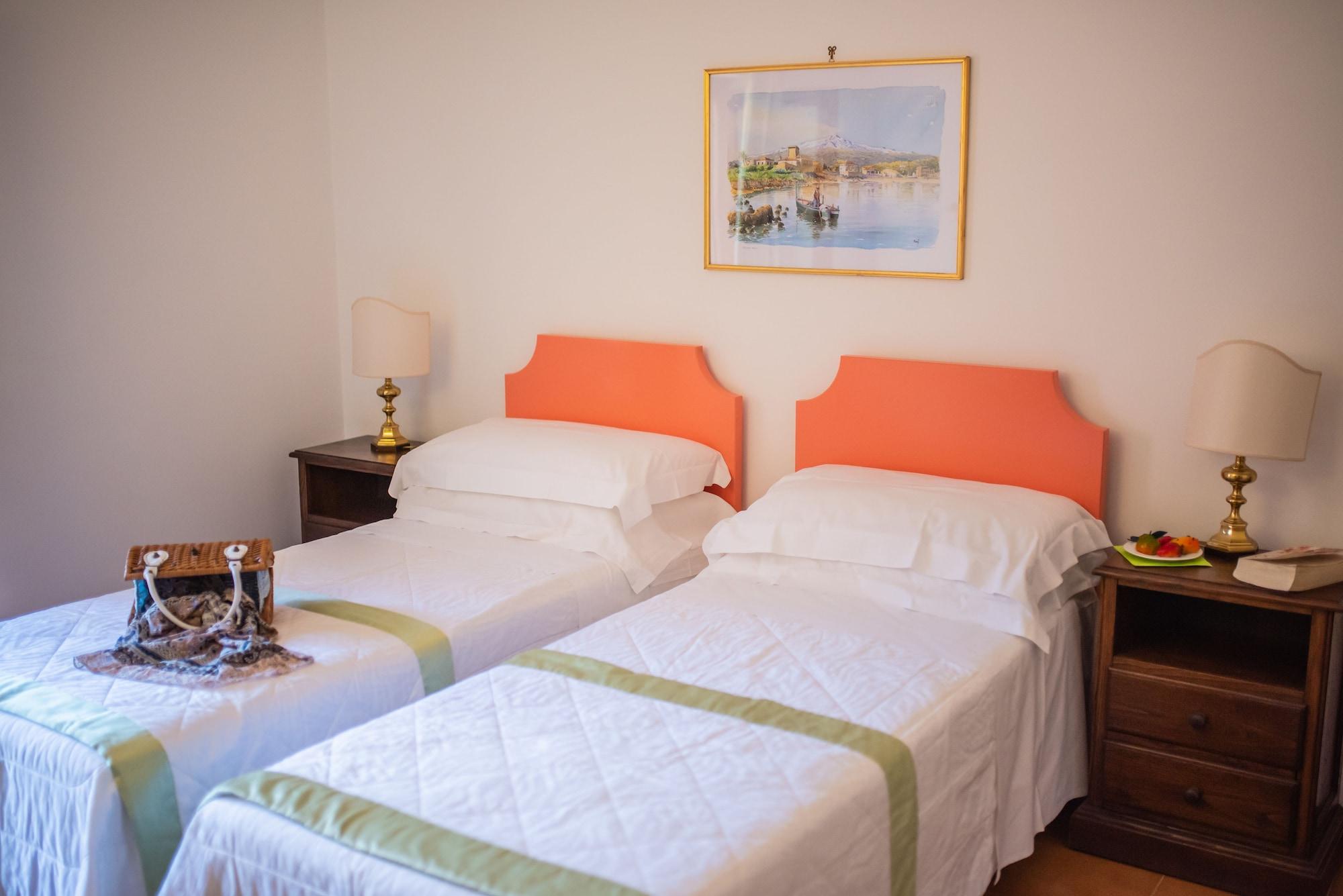 Hotel Villa Sirina Taormina Bagian luar foto