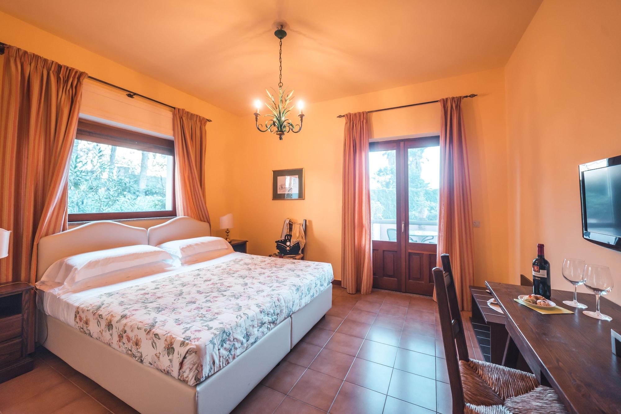 Hotel Villa Sirina Taormina Bagian luar foto